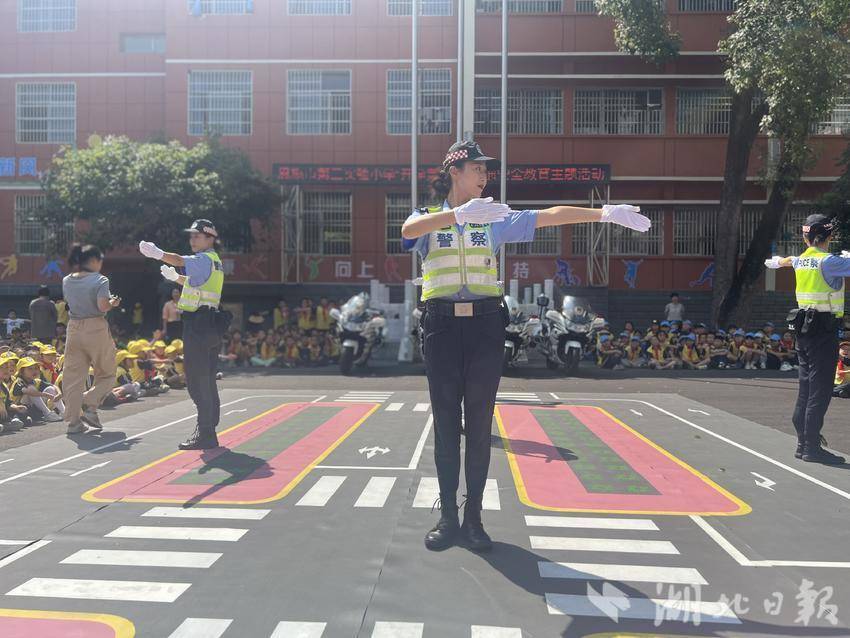 澳门新匍京怎么下载